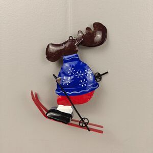 Skiing Moose Metal Christmas Tree Ornament Snowflake Sweater Holiday Winter 5”
